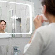 5 Kebiasaan Makan yang Diam-Diam Bikin Cepat Tua, Kalau Mau Awet Muda Catat!