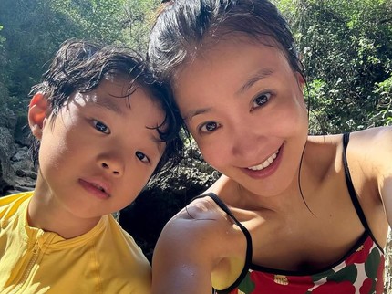 Aktris Korea Lee Si Young Umumkan Kehamilan dengan Bayi Tabung Usai Resmi Bercerai