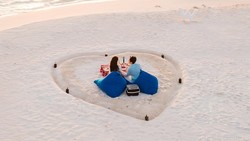 11 Negara yang Paling Sering Dipilih untuk Honeymoon