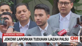 VIDEO: Penjelasan Pengacara Soal Jokowi Laporkan Tuduhan Ijazah Palsu
