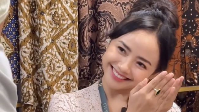 Viral Berkat Tren Kim Seon Ho Smile Challenge, Ayu Puspa: Nggak Nyangka