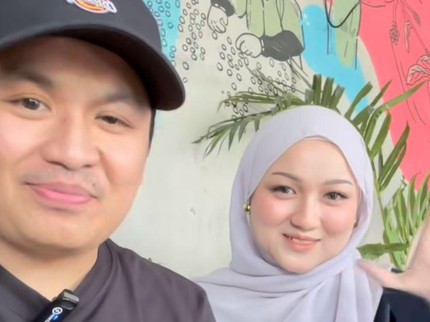 5 Potret Komika Ate Lamar Kekasih, Caranya Tak Biasa