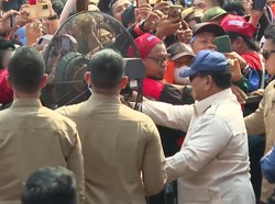 Temui Buruh di Monas, Prabowo Sebut Ingin Hapus Outsourching tapi...