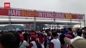 VIDEO: Suasana Peringatan Hari Buruh Internasional di Kawasan Monas