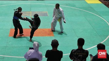 Update Eksklusif Olahraga CNN : Menpora Resmi Buka Kejuaraan Pencak Silat CNN Indonesia