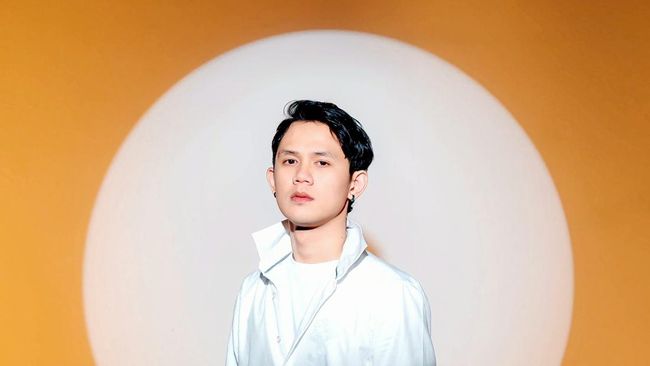 Alisabat Nyanyikan Suara Dilema Hati Lewat Lagu Persimpangan