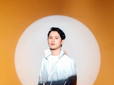 Alisabat Nyanyikan Suara Dilema Hati Lewat Lagu 'Persimpangan'
