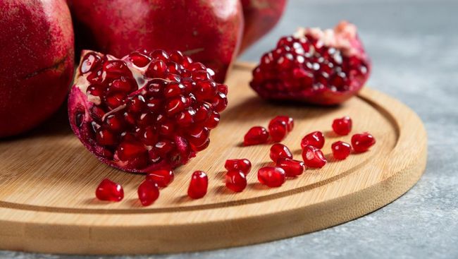 Menjaga kesehatan dan fungsi ginjal ternyata tidak sulit. Anda cukup mengonsumsi buah-buahan berikut.