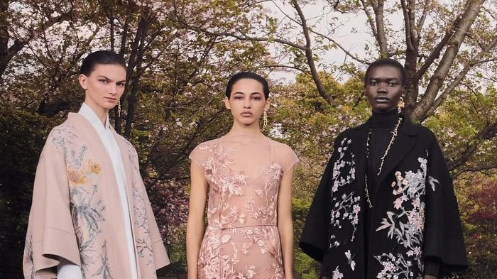img-title Napak Tilas Koleksi Dior Fall 2025 yang Gabungkan Seni Tenun Khas Jepang