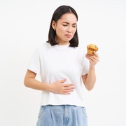 7 Kebiasaan Sehari-hari yang Bisa Menyebabkan Gangguan Pencernaan