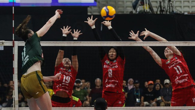 Megawati Beraksi, Petrokimia Dihajar Pertamina Enduro 2-3 Gresik Petrokimia Pupuk Indonesia kalah dramatis 2-3 dari Jakarta Pertamina Enduro (JPE) dalam final four Proliga 2025 di GOR Sritex, Solo, Jumat (2/5).