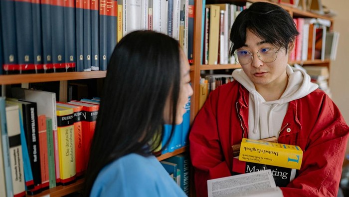 img-title Terdengar Manis, 6 Kalimat Ini Sebenarnya Tanda Seseorang Ingin Mengontrolmu
