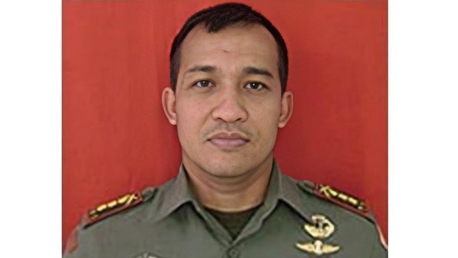 Presiden Prabowo menganugerahi pangkat Brigadir Jenderal (Brigjen) TNI Kehormatan kepada Direktur PT Timah Tbk. Restu Widiyantoro.