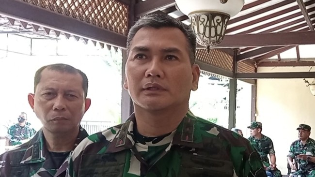 Letjen Kunto Anak Try Sutrisno Batal Dimutasi, Tetap Pangkogabwilhan I Anak Jenderal Purnawirawan Try Sutrisno, Letjen TNI Kunto Arief Wibowo tetap menjadi Pangkogabwilhan I usai batal dimutasi untuk menjadi Staf Khusus KSAD.