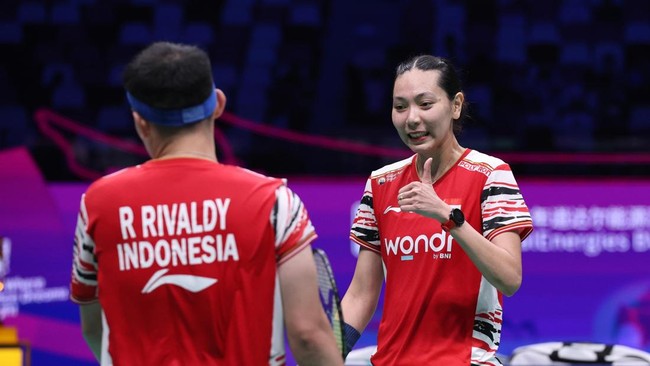 BWF harus mengkaji ulang sejumlah peraturan yang mereka tetapkan terkait pertandingan. Berikut dua kontroversi yang terjadi di Sudirman Cup 2025.