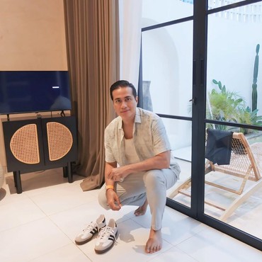 Reaksi Adjie Pangestu Usai Disebut Mantan Pacar Denada dan Ayah Biologis Ressa