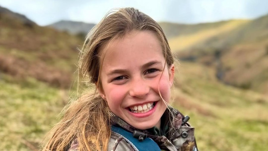 Foto Putri Charlotte Ulang Tahun ke-10