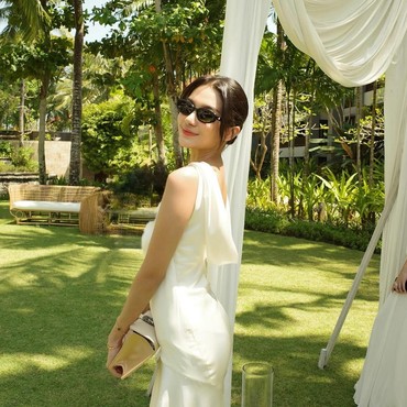 Potret Terbaru Azizah Salsha Jadi Sorotan, Dikira Oplas Hidung