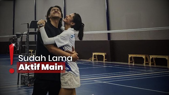 Ketagihan Badminton, Mikha Tambayong Sampai Bangun Lapangan Pribadi