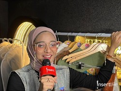 Chiki Fawzi Kenang Mendiang Ibu Lewat Karya Terbaru di NYIFW 2025