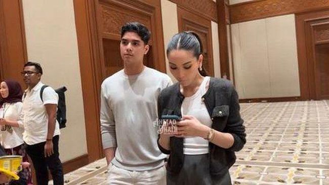 Ahmad Dhani Ingin Taruh Foto Kecilnya di Nikahan Anak, Al Ghazali: Prewed Aku...