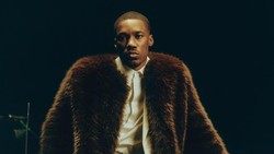 Lirik Lagu TWENTIES - Giveon