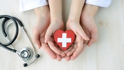 Cerita Dokter THT Lulusan Singapura Tinggal di Kolong Jembatan, Pernah Kerja di Italia