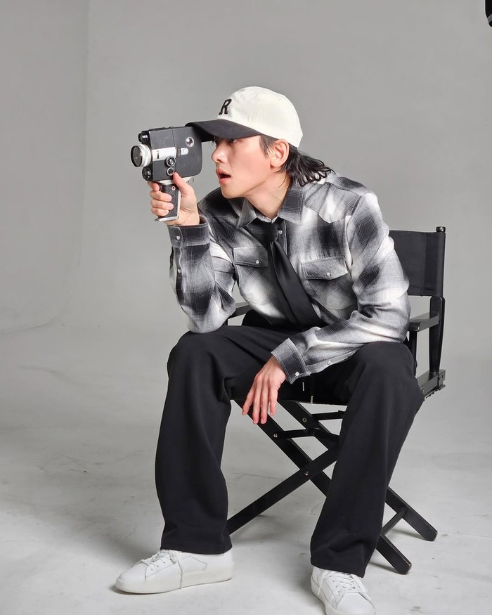 Ji Chang Wook sendiri tampaknya baru saja terpilih sebagai brand ambassador untuk VERUTUM. Pasalnya, merek fashion asal Korea Selatan ini membagikan siluet sang aktor dengan caption dan tagar ambassador selanjutnya./ Foto: instagram.com/jichangwook
