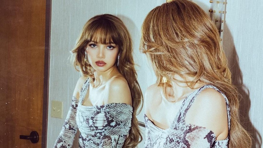 Lisa BLACKPINK