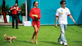 FOTO: Ketika Pembalap F1 Gandeng Kekasih di GP Miami