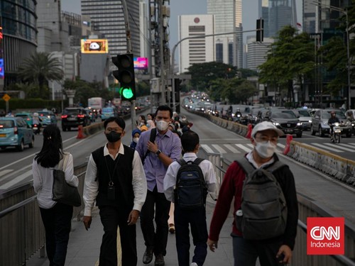 Siasat Buruh Tekan Makan-Subscribe Spotify Cs Demi Hidup di Jakarta