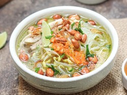 Resep Soto Pacitan Berkuah Bening Gurih Menyegarkan
