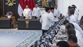 Prabowo-Gibran Gelar Rapat Bahas Sekolah Rakyat