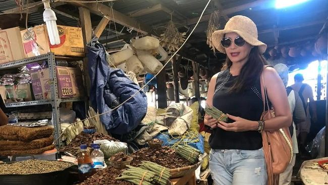 Gaya Tamara Bleszynski Pergi ke Pasar Tradisional