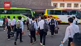 VIDEO: Ikut Pendidikan Semi Militer, 29 Siswa Berangkat Ke Rindam III