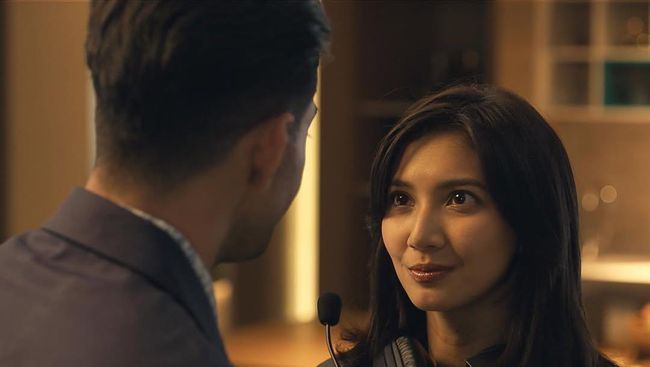 Penuh Totalitas! Ini 5 Karakter Film yang Tunjukkan Akting Piawai Sheila Dara