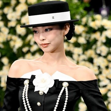 Jennie BLACKPINK Masuk Daftar Best Dress Met Gala 2025