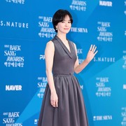 Ada Song Hye Kyo hingga IU, Intip Potret Deretan Aktris Korea di Baeksang Arts Awards 2025