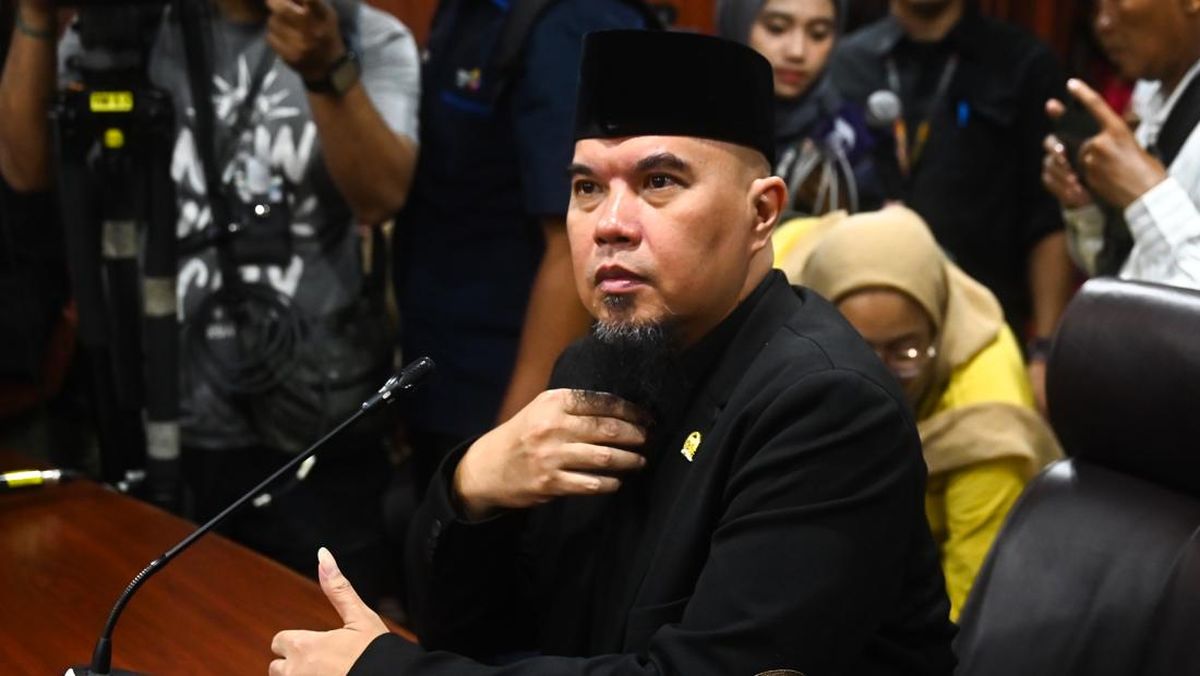 Ahmad Dhani Datangi Polisi setelah Instagramnya Hilang