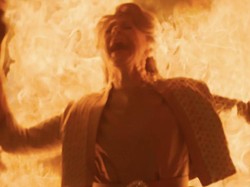 Seramnya Final Destination Bloodlines: Gedung Ambruk-Nenek 71 Tahun Dibakar
