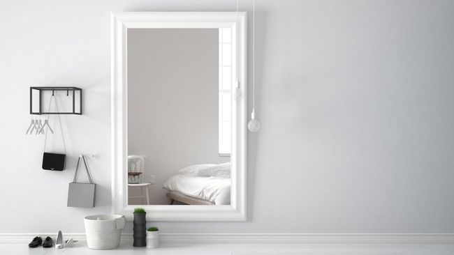 Desain kamar tidur cukup berpengaruh terhadap kualitas tidur. Termasuk salah satunya menyoal penempatan cermin.