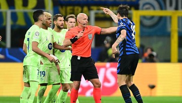 Liputan Olahraga CNN Sport : Kalah dari Inter, Pemain Barcelona Terancam Sanksi UEFA?