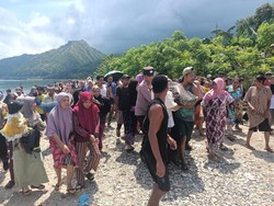 Guru SD di Maluku Tewas Tenggelam Saat Terapi Penyakit Stroke di Pantai