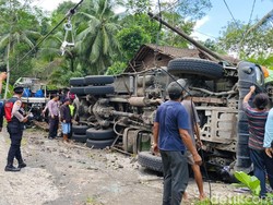 TKP Truk Vs Angkot Tewaskan 11 Orang di Purworejo Dikenal Berbahaya