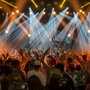 Daftar Konser Musik Hits Bulan Mei di Jakarta, Meriah Banget!