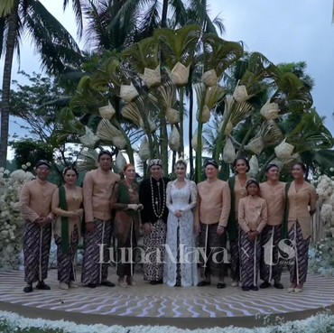 Profil Elodie Bouttier Adik Maxime yang Jadi Sorotan