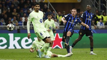 Update Eksklusif Olahraga CNN : Top 3 Sports: Inter Hajar Barcelona, Yan Sommer Pemain Terbaik