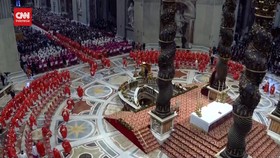 VIDEO: Misa Conclave Digelar, Pemilihan Paus Baru Resmi Dimulai