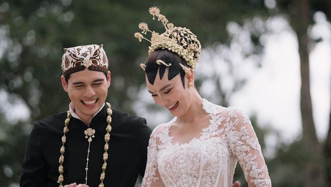 Maxime Sempat Takut Nikah karena Ekonomi, Ini 7 Potret Isi Seserahan untuk Luna Maya