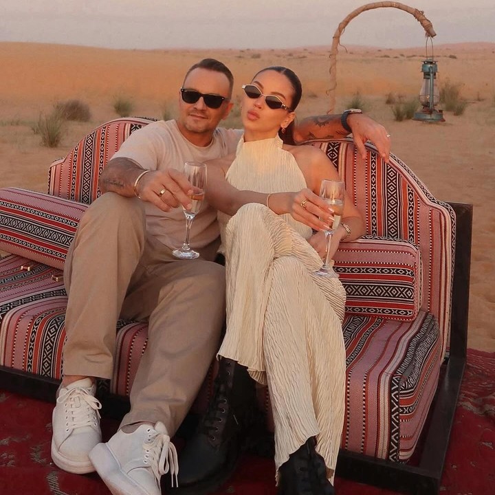 <p>Model cantik Alyssa Daguise selalu menarik perhatian netizen. Terlebih perempuan 27 tahun ini disebut akan segera menikah dengan aktor Al Ghazali. (Foto: Instagram: @alyssadaguise)</p>